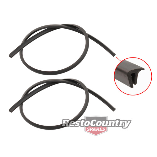 Ford Tail Light Rubber Seal Pair  XB XC Sedan Only Taillight Bezel To Body